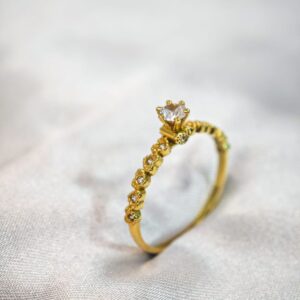Anel Coração Cravejado Ouro 18K