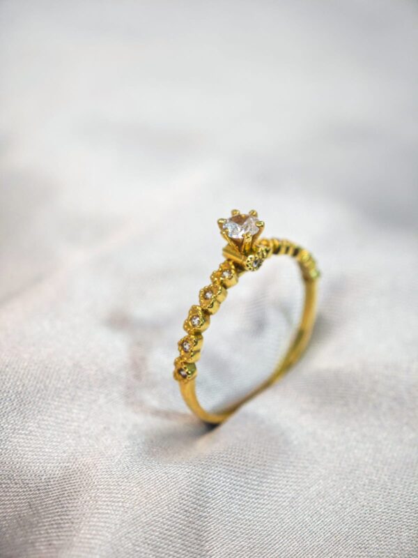Anel Coração Cravejado Ouro 18K