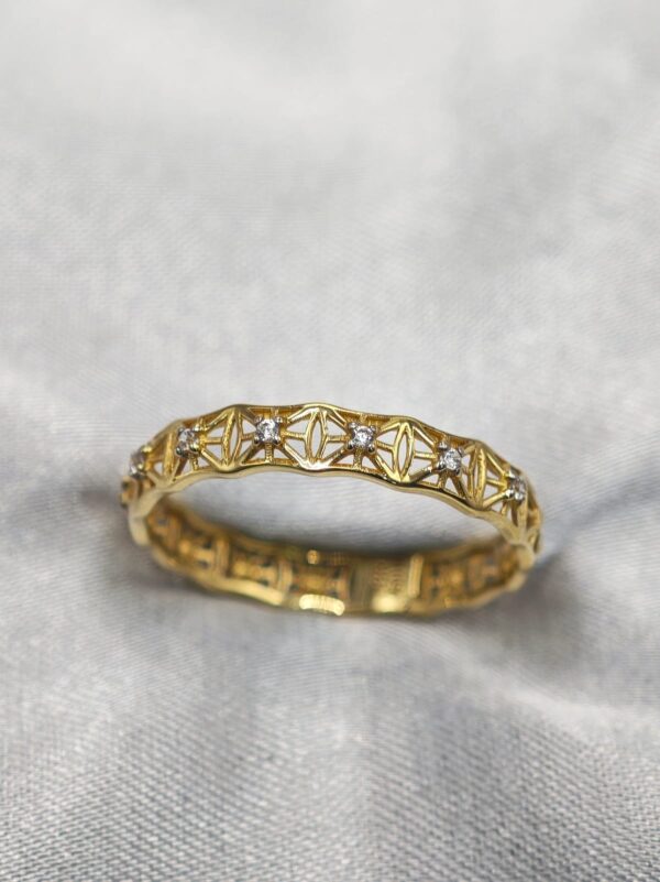 Anel Kato Ouro 18K Zircônias