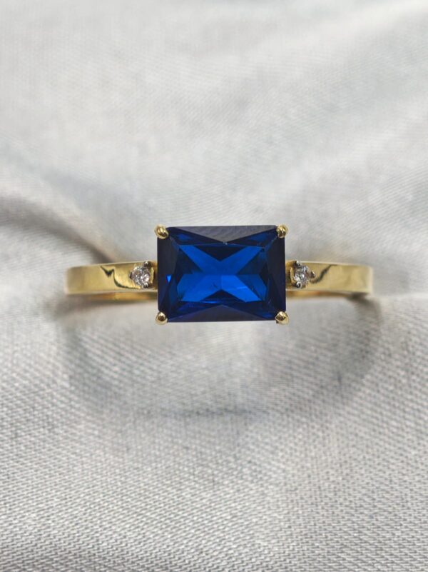 Anel Ouro 18K 4 Garras Zircônias Azul e Brancas - Image 4